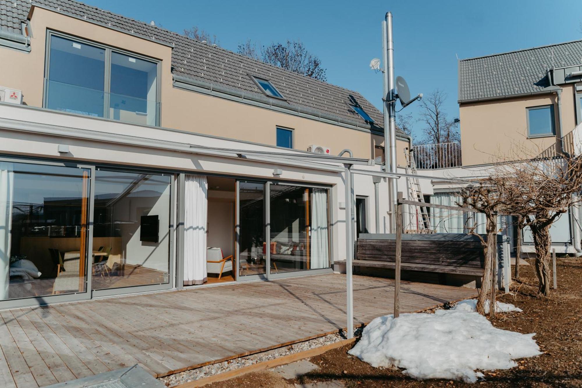Relax Apartments An Der Lage Hochgrassnitzberg Spielfeld Exterior photo
