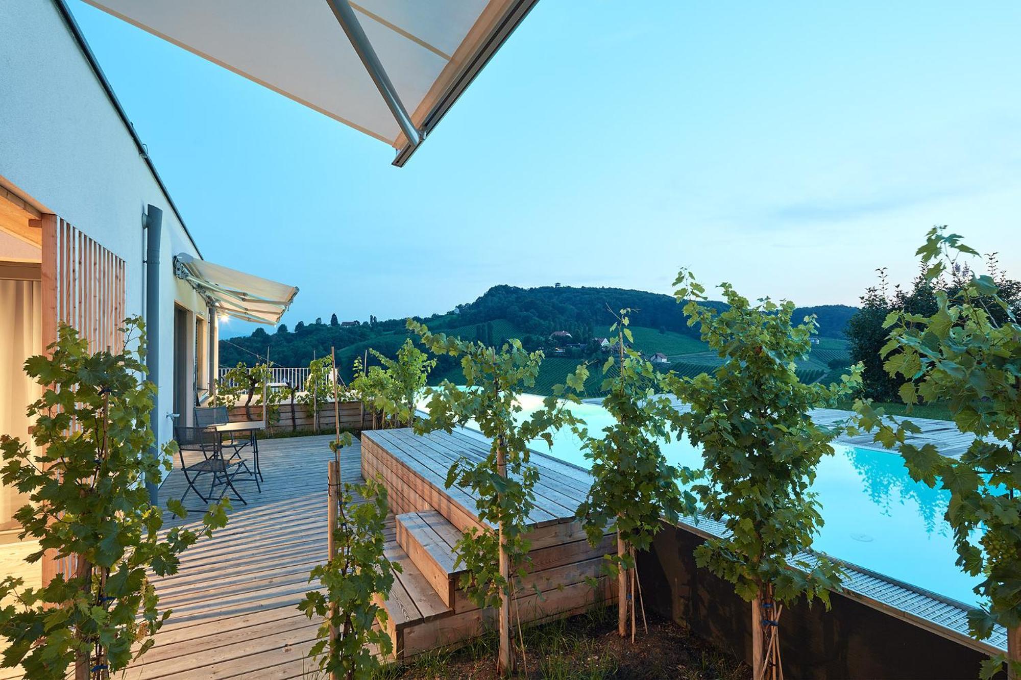 Relax Apartments An Der Lage Hochgrassnitzberg Spielfeld Exterior photo