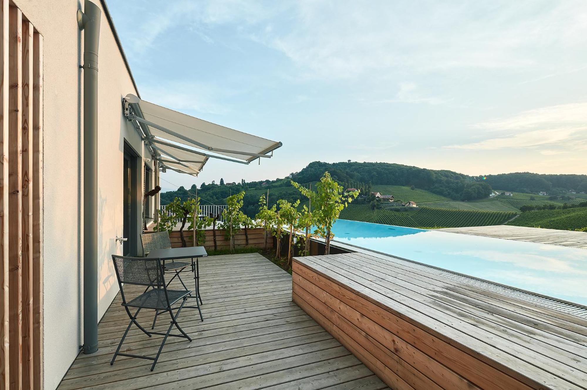 Relax Apartments An Der Lage Hochgrassnitzberg Spielfeld Exterior photo